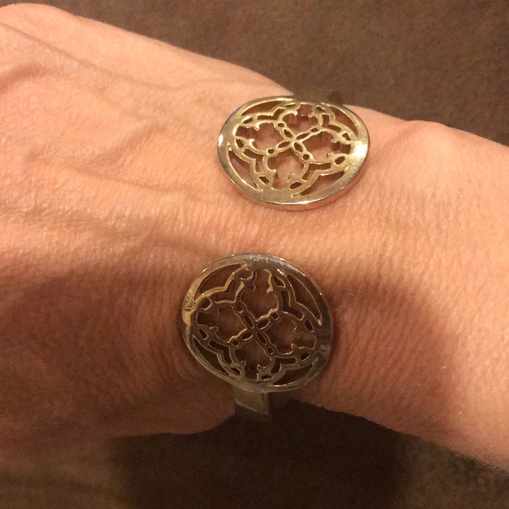 C Wonder 7” gold hinged bangle